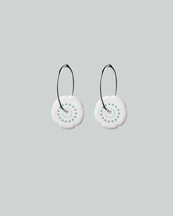 flower hoops silver