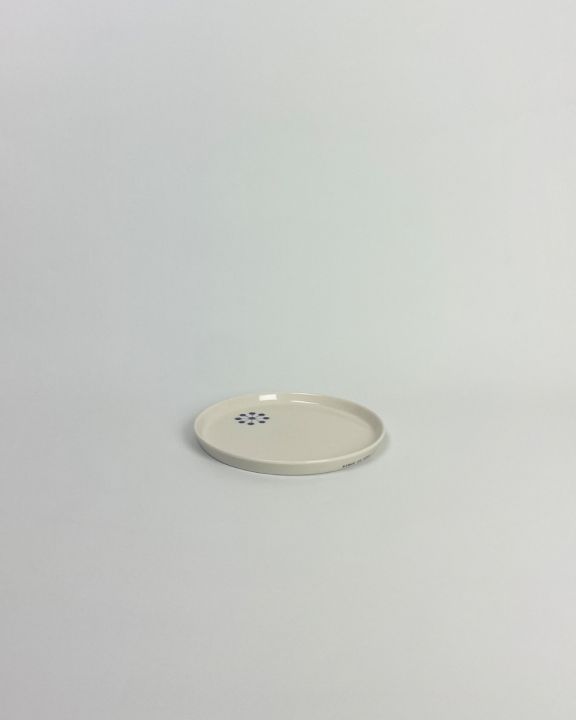 black is blue plate-small