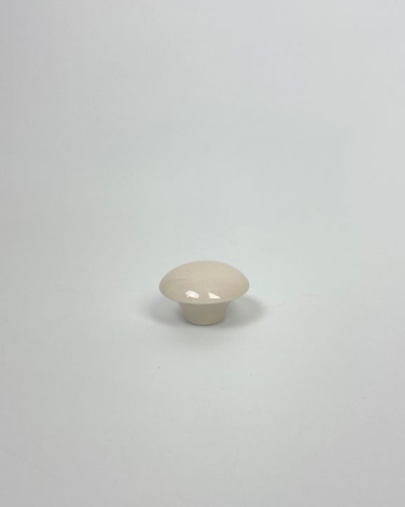 handle & hooks plain cream m