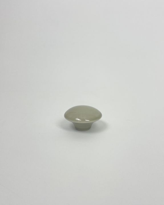 handle & hooks plain sage m