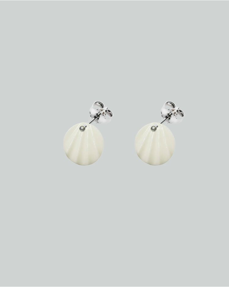 pleats orecchini a lobo bianco